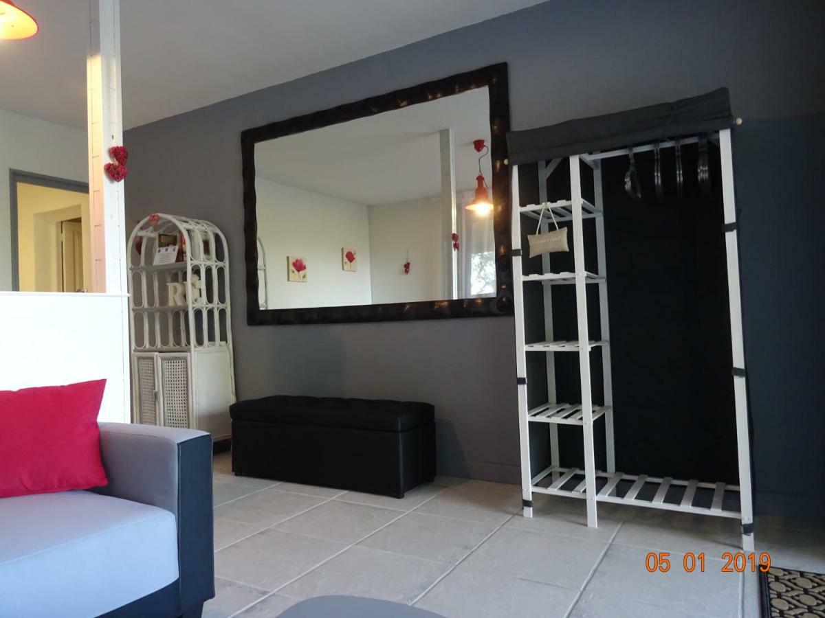 Le Tambourinet Hotel Belvès Buitenkant foto